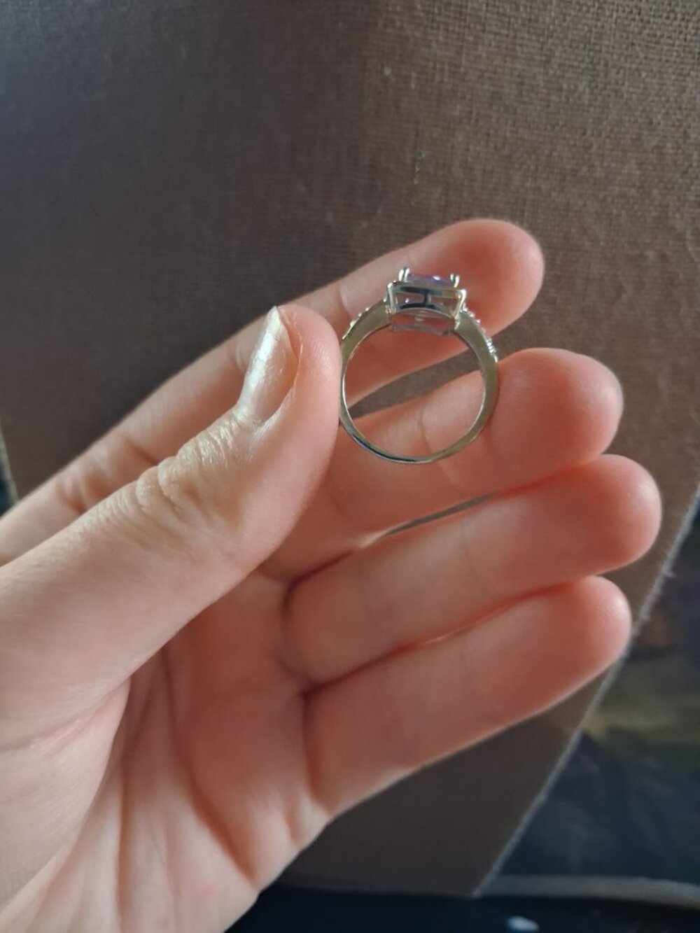 Purple stoned ring - Picture 4 of 6